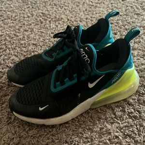 Nike Air 270